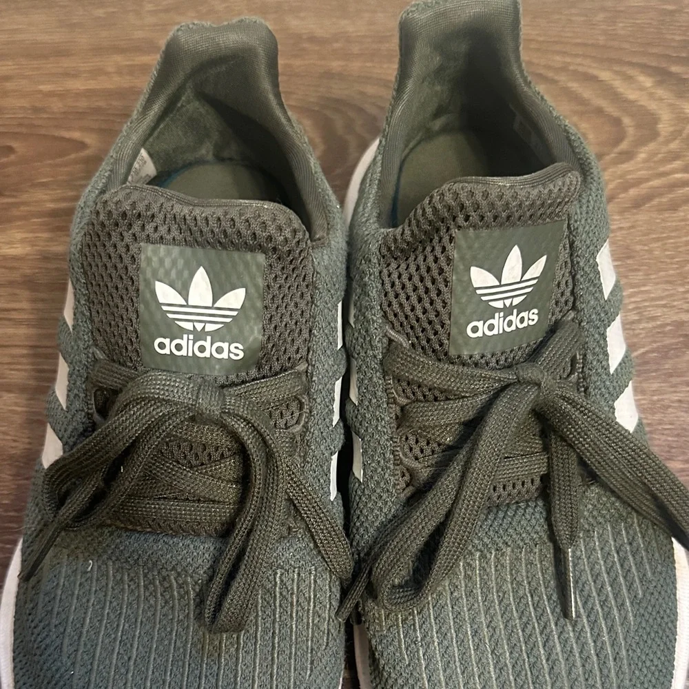 Adidas Shoes - Picture 4 of 4